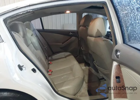 2008 Nissan Altima 3.5 Sl z USA, uszkodzony, nr VIN 1N4BL21E48N478951